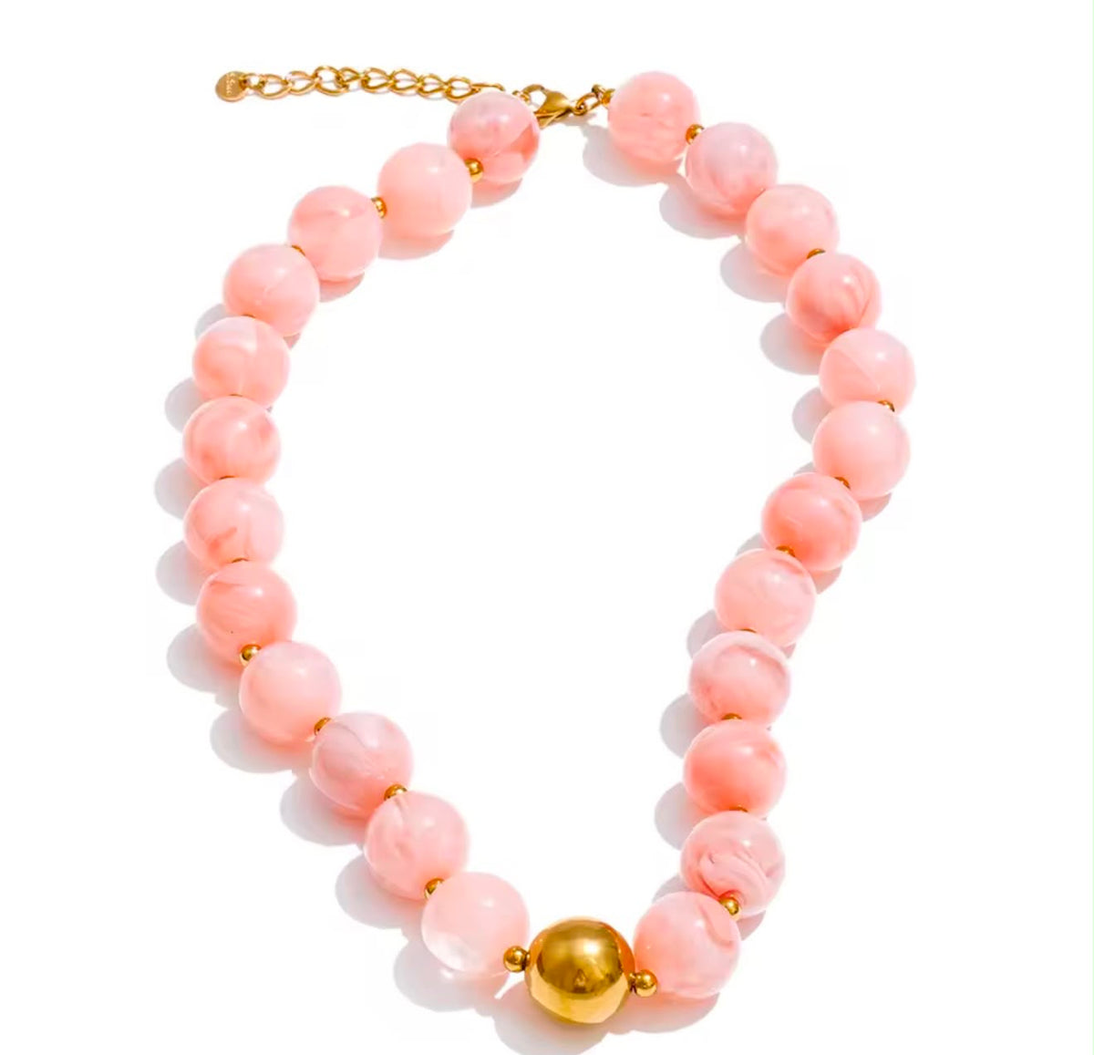 Chocker de bolitas color rosa pastel